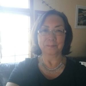 Meet your Posher, Fay